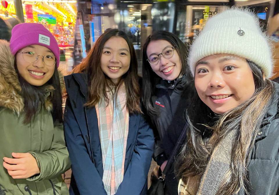 (from left) HKU Mentees Monica Lee, Prudence Lam, Angel Lee, and HKU Mentor Ms Alston Chan enjoying their meet up in Netherlands
